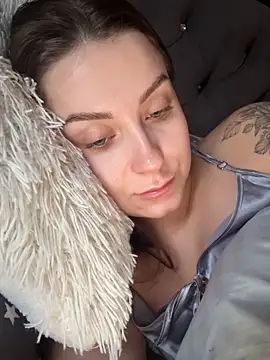 ellie ssexy online show from 10/15/25, 04:22