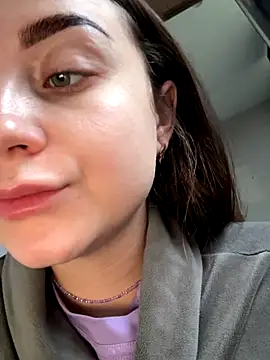 ellie ssexy online show from 10/24/25, 04:22