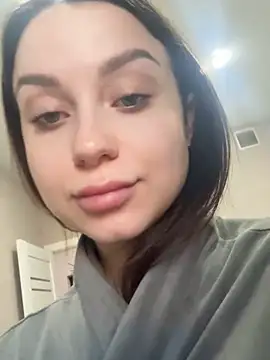 ellie ssexy online show from 10/17/25, 04:16