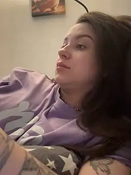 Snapshot of ellie_ssexy chatting on 02/07/26, 05:15 ellie ssexy online show from 02/07/26, 05:15