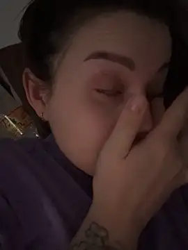 Snapshot of ellie_ssexy chatting on 02/01/26, 05:17 ellie ssexy online show from 02/01/26, 05:17