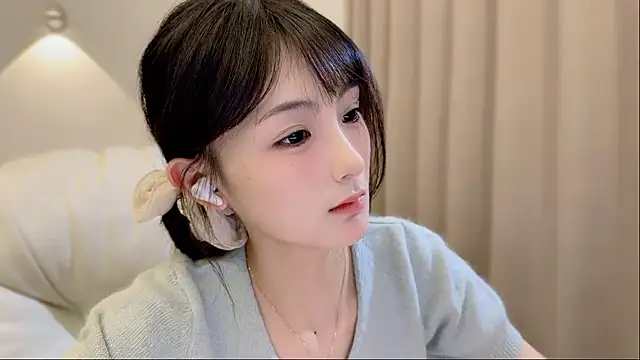 SHUIshui  online show from 12/15/25, 01:17