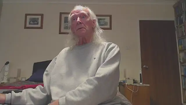 Snapshot of WaverlyKernow chatting on 03/28/26, 04:41 WaverlyKernow online show from 03/28/26, 04:41