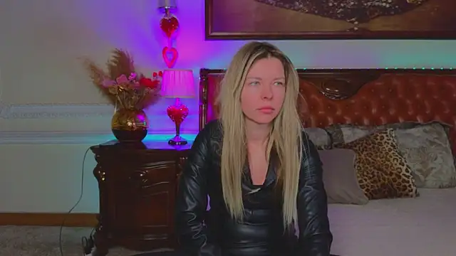 Real Tini online show from 02/11/26, 06:13