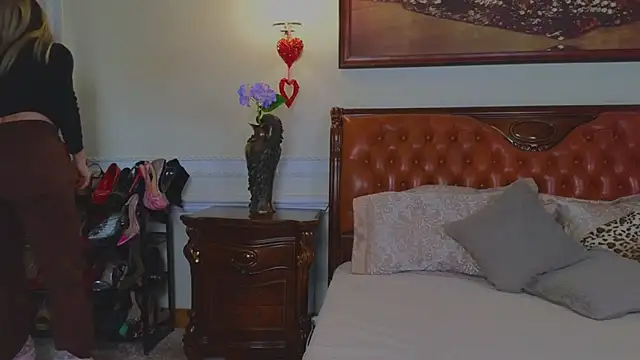 Real Tini online show from 02/16/26, 06:12