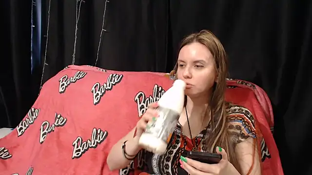 Milana69 online show from 04/21/26, 02:01