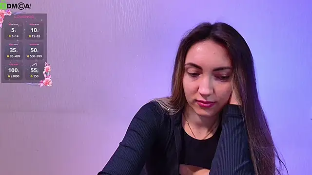 cute  angell online show from 10/22/25, 03:11