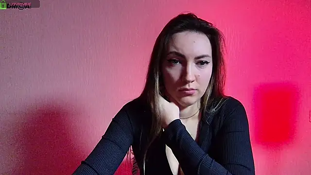 cute  angell online show from 11/21/25, 01:43