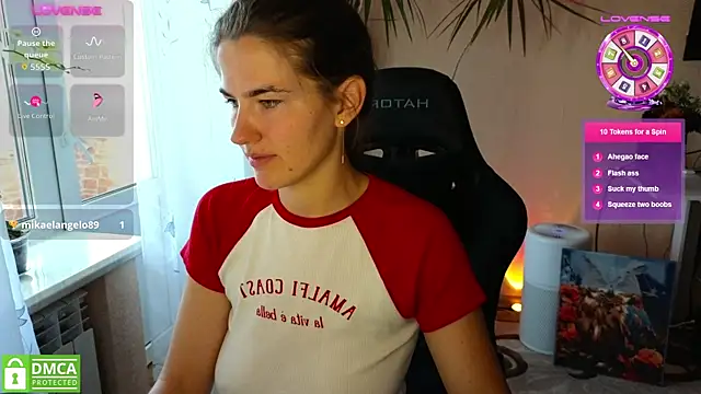 Snapshot of mag1c_eyes1 chatting on 09/21/25, 10:20 mag1c eyes1 online show from 09/21/25, 10:20