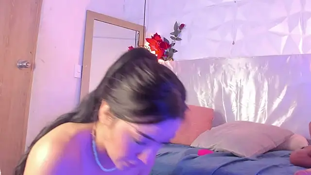 Snapshot of lilith__rosse chatting on 03/21/25, 10:39 lilith rosse online show from 03/21/25, 10:39