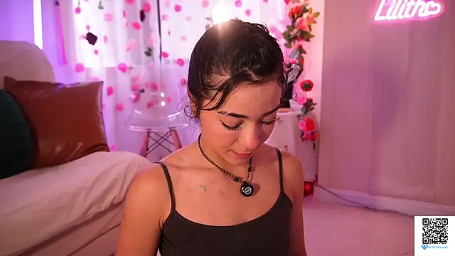 lilith  rosse online show from 04/04/26, 06:47