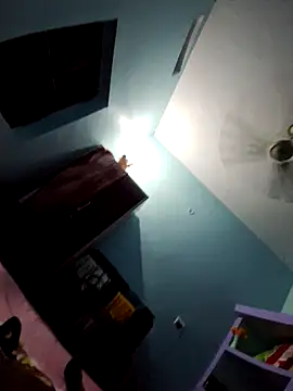 Snapshot of Crezy-Queen01 chatting on 10/07/25, 03:46 Crezy-Queen01 online show from 10/07/25, 03:46