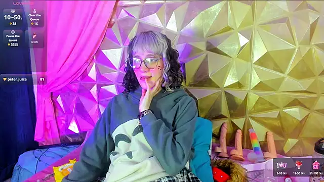 neeko princes online show from 03/04/25, 03:15