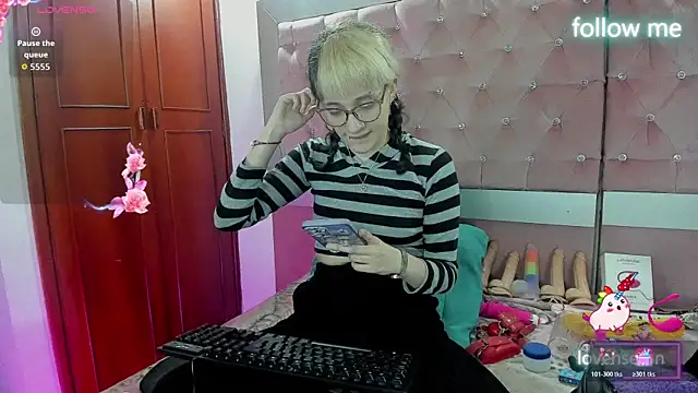 neeko princes online show from 12/22/25, 12:05