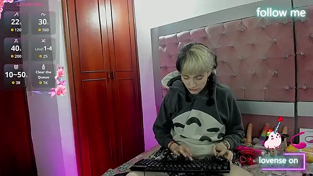 neeko princes online show from 01/14/26, 12:20