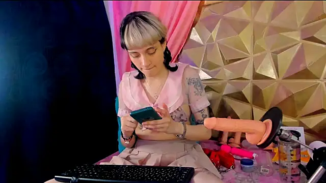 neeko princes online show from 10/01/25, 12:20