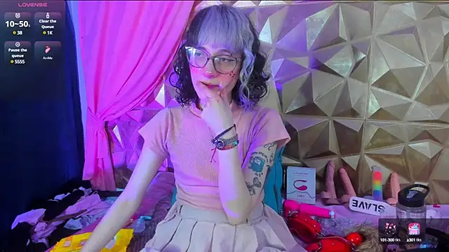 neeko princes online show from 03/07/25, 12:34