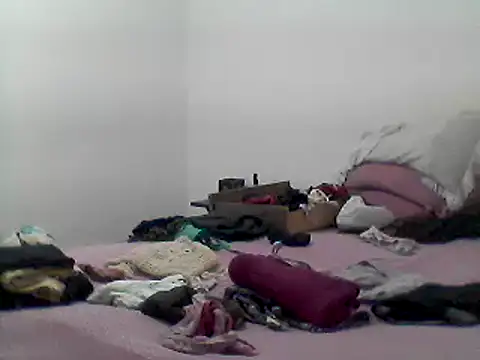 Snapshot of mariy_ chatting on 03/22/25, 01:32 mariy  online show from 03/22/25, 01:32