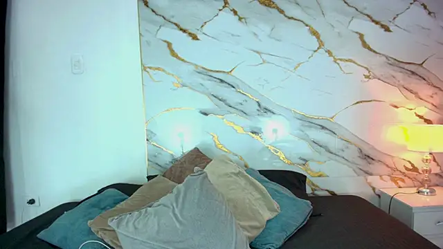 pretty ariiel online show from 03/15/26, 10:00