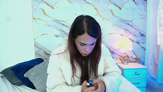 pretty ariiel online show from 03/11/26, 02:33