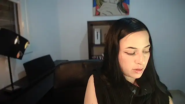 Snapshot of Windy_butterfly chatting on 10/02/25, 05:05 Windy butterfly online show from 10/02/25, 05:05