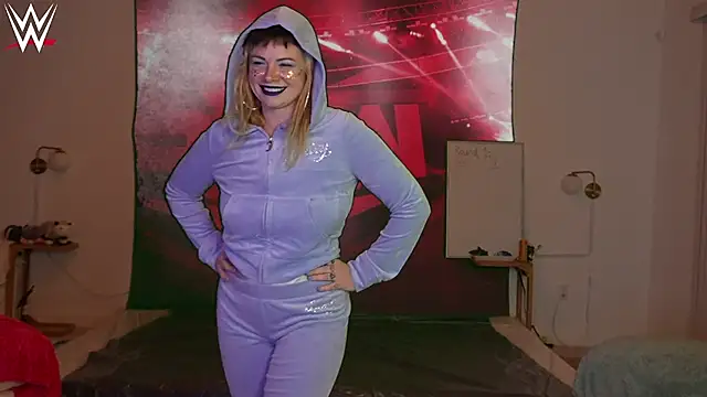 Snapshot of Aprilreign chatting on 02/07/26, 11:46 Aprilreign online show from 02/07/26, 11:46