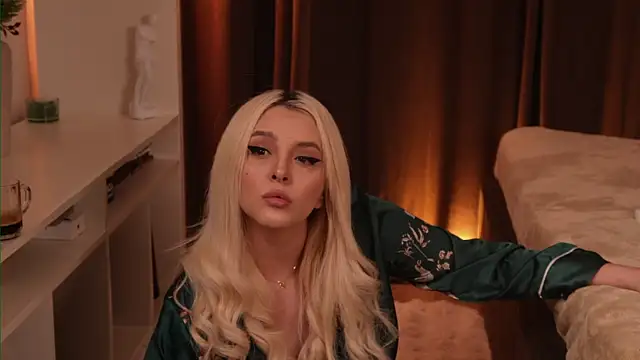 VictoriaMorrone online show from 01/13/26, 11:19