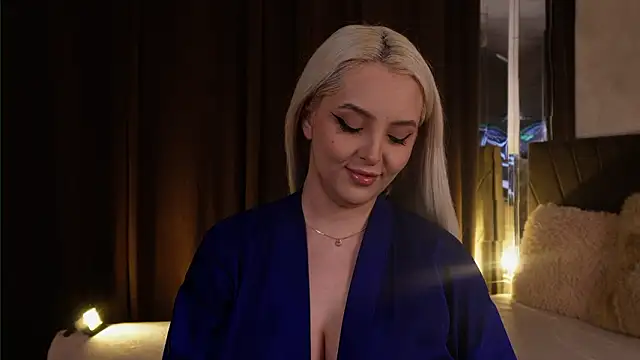 VictoriaMorrone online show from 02/07/26, 01:13