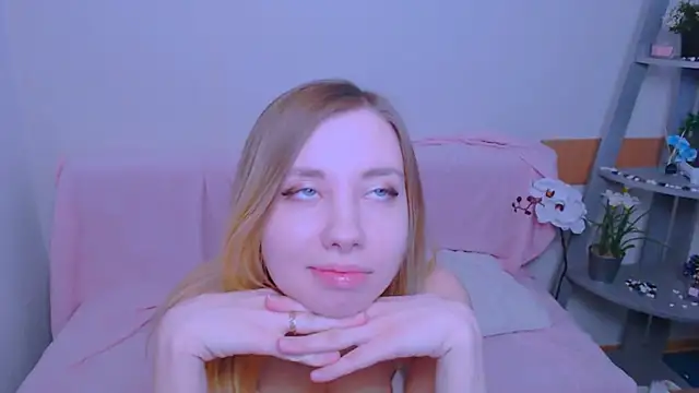 AliceFire  online show from 02/18/26, 09:06