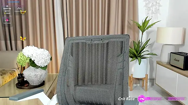 Snapshot of _Joliie_ chatting on 06/30/26, 07:30 Joliie online show from 06/30/26, 07:30