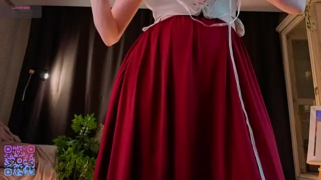 SoniaScott online show from 12/16/25, 02:16