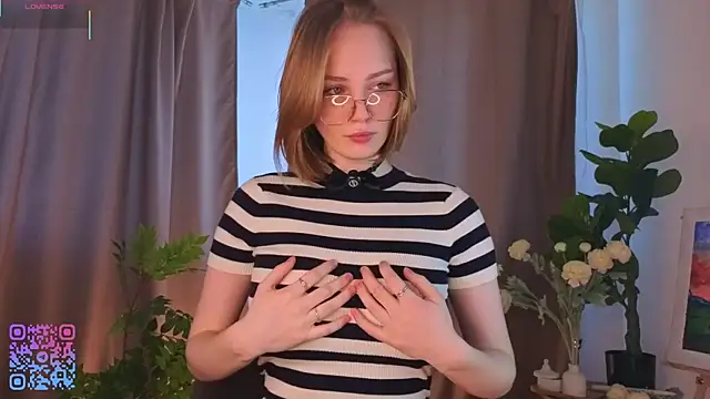 SoniaScott online show from 04/14/26, 02:38