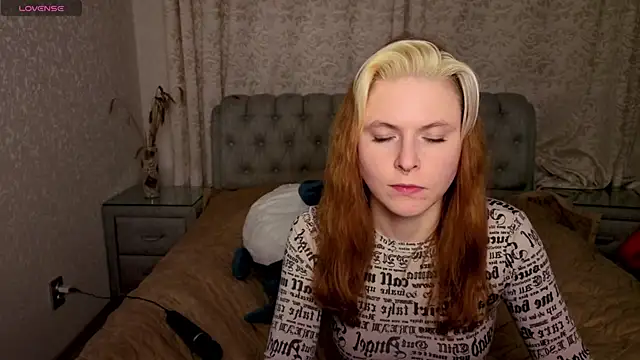 rocky foxy online show from 10/30/25, 10:28