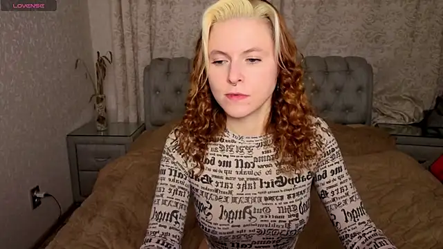 rocky foxy online show from 10/28/25, 09:14