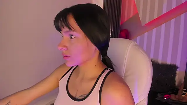  shantal smith online show from 05/08/26, 01:42