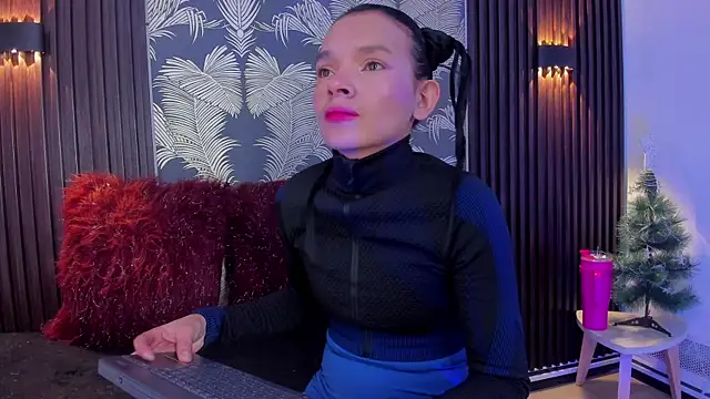  shantal smith online show from 11/18/25, 04:32