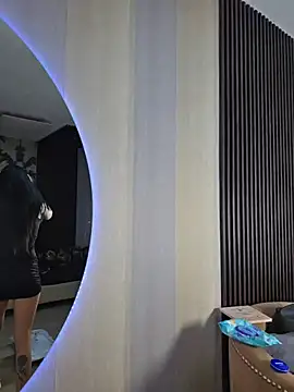  shantal smith online show from 11/01/25, 03:50