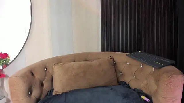  shantal smith online show from 03/26/26, 01:59