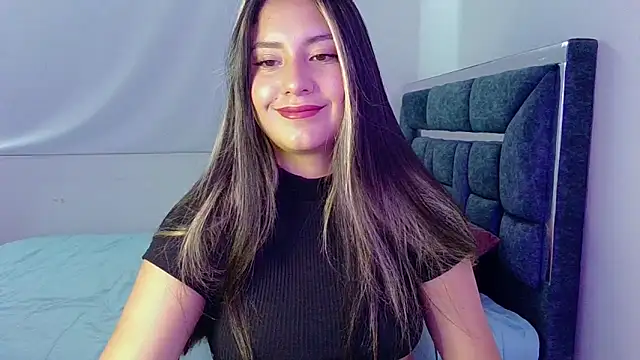 Lia 14  online show from 10/23/25, 04:49