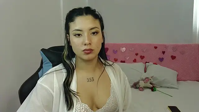 Snapshot of Lia_14_ chatting on 02/19/25, 08:52 Lia 14 online show from 02/19/25, 08:52