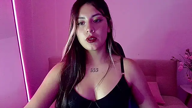 Lia 14  online show from 03/25/26, 12:44