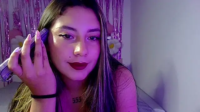 Snapshot of Lia_14_ chatting on 09/19/25, 11:09 Lia 14 online show from 09/19/25, 11:09