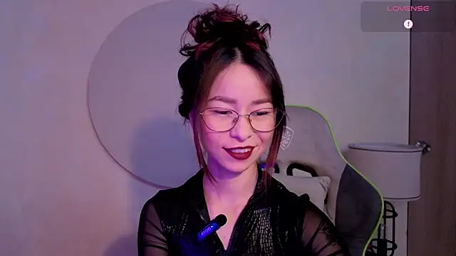 Snapshot of rosse_98_ chatting on 06/28/26, 03:29 rosse 98 online show from 06/28/26, 03:29