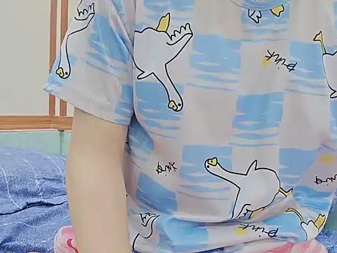 Kemmy babe20 online show from 02/22/26, 11:45