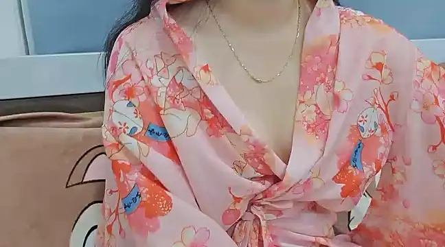 Kemmy babe20 online show from 03/18/25, 07:33