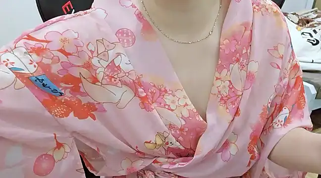 Kemmy babe20 online show from 02/26/25, 08:50