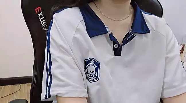 Kemmy babe20 online show from 01/20/25, 04:10