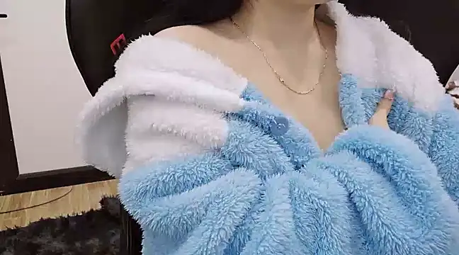 Kemmy babe20 online show from 02/08/25, 07:48