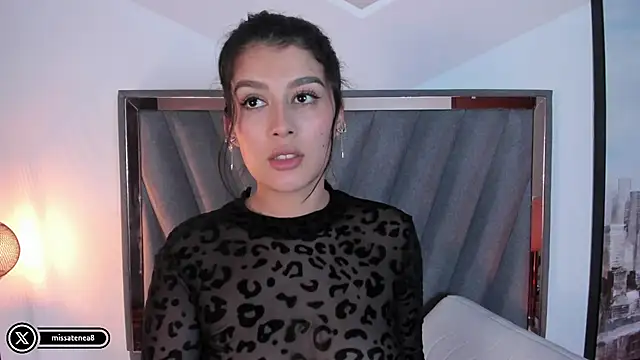 missatenea online show from 02/11/25, 04:02