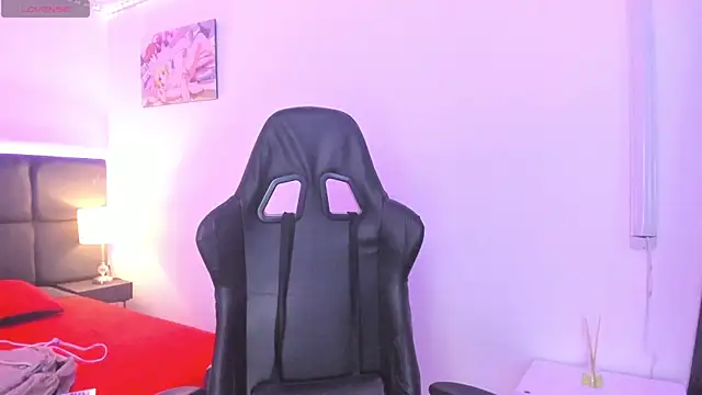 Megan Miles02 online show from 11/07/25, 08:57